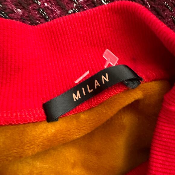 Milan Velvet Soft Red Crewneck Sweatshirt Medium To Large - Picture 2 of 5
